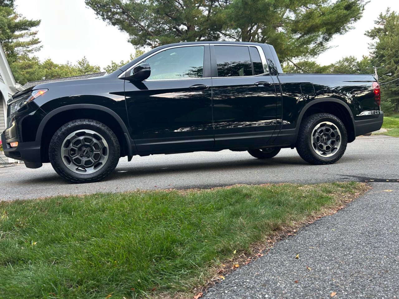 Used 2024 Honda Ridgeline RTL+ image 12