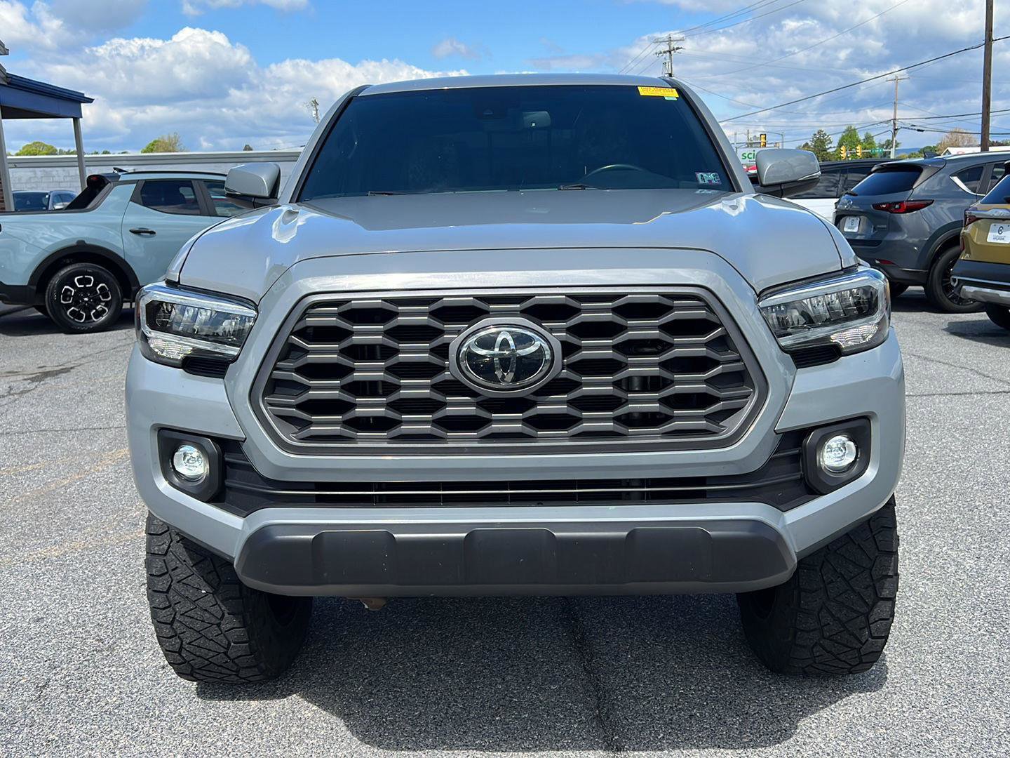 Used 2021 Toyota Tacoma TRD Off-Road AWD/4WD image 9