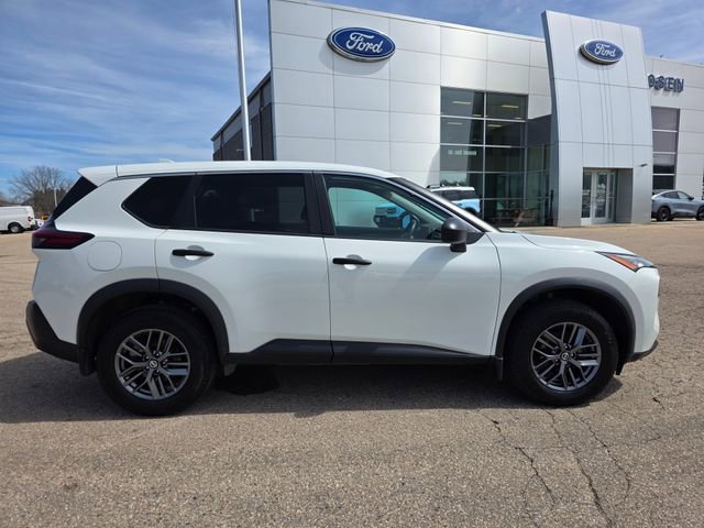 Used 2021 Nissan Rogue S image 20