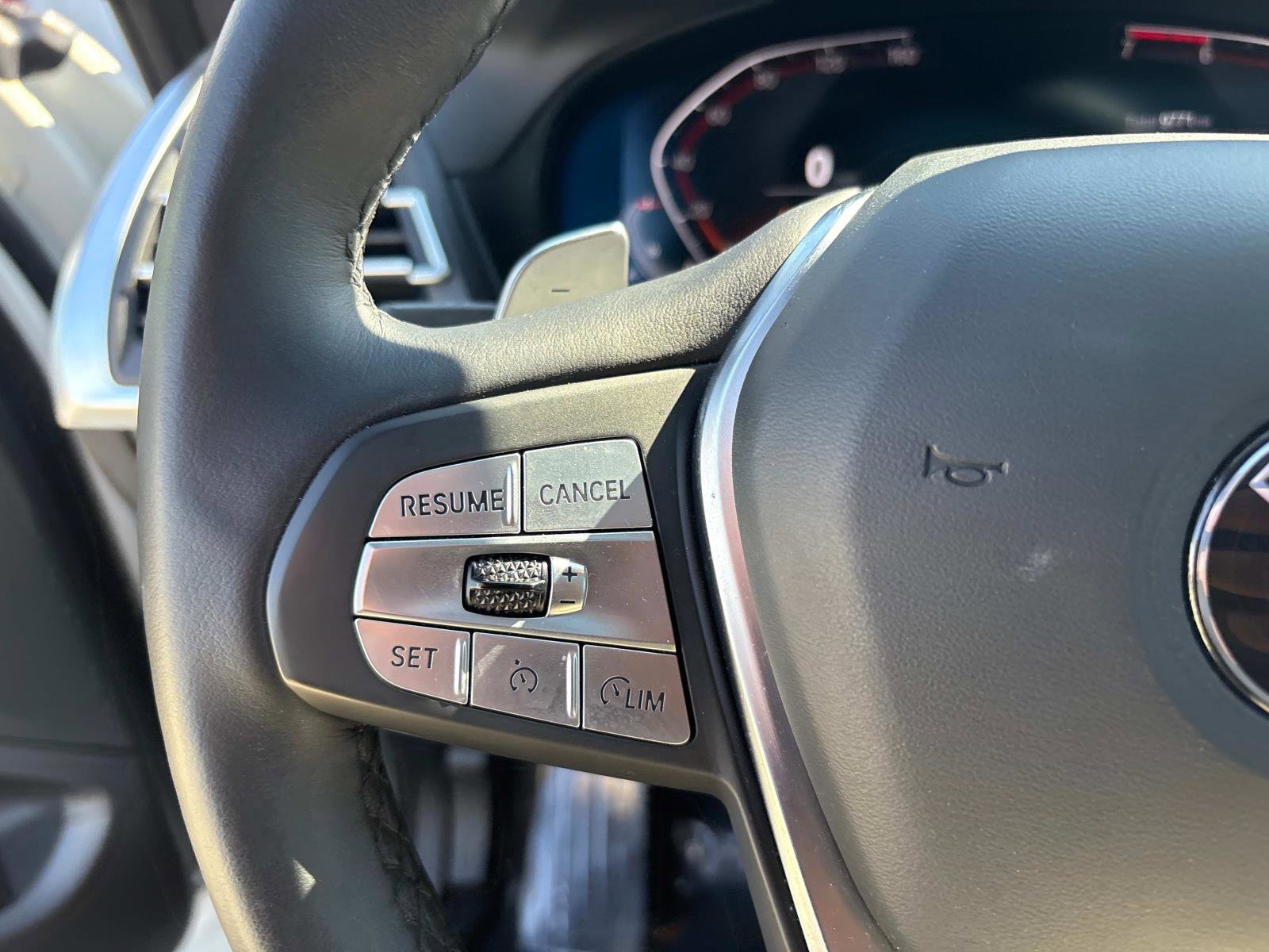 Used 2025 BMW X4 xDrive30i image 17