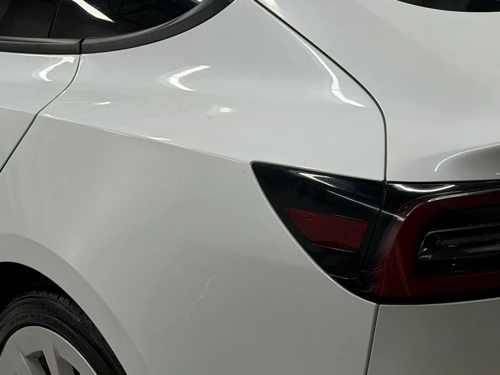 Used 2021 Tesla Model 3 Standard Range Plus RWD image 12