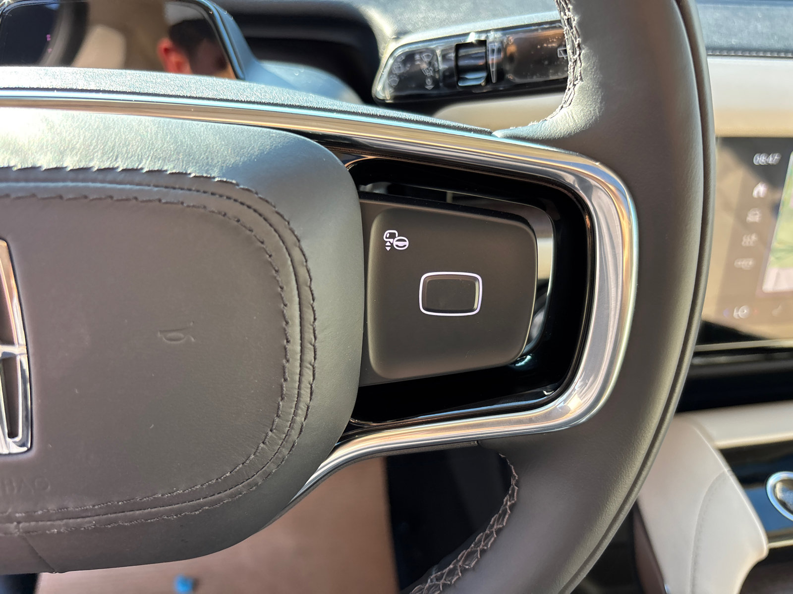 New 2027 Lincoln Navigator L Reserve AWD/4WD image 17