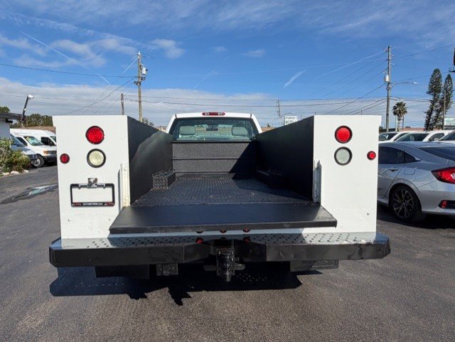 Used 2009 GMC Sierra 3500 W/T image 8