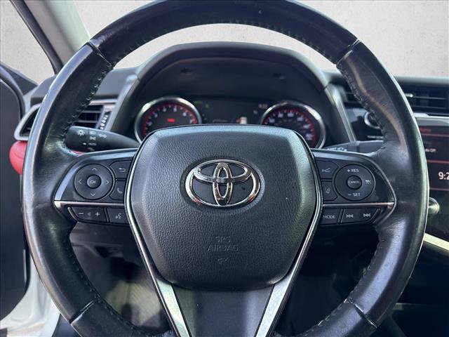 Used 2020 Toyota Camry XSE FWD image 16