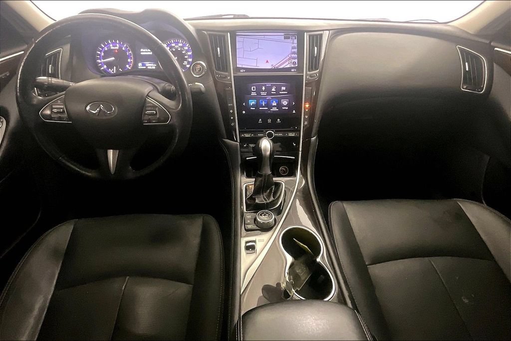 Used 2015 INFINITI Q50 Premium w/ Deluxe Touring Package AWD/4WD image 18