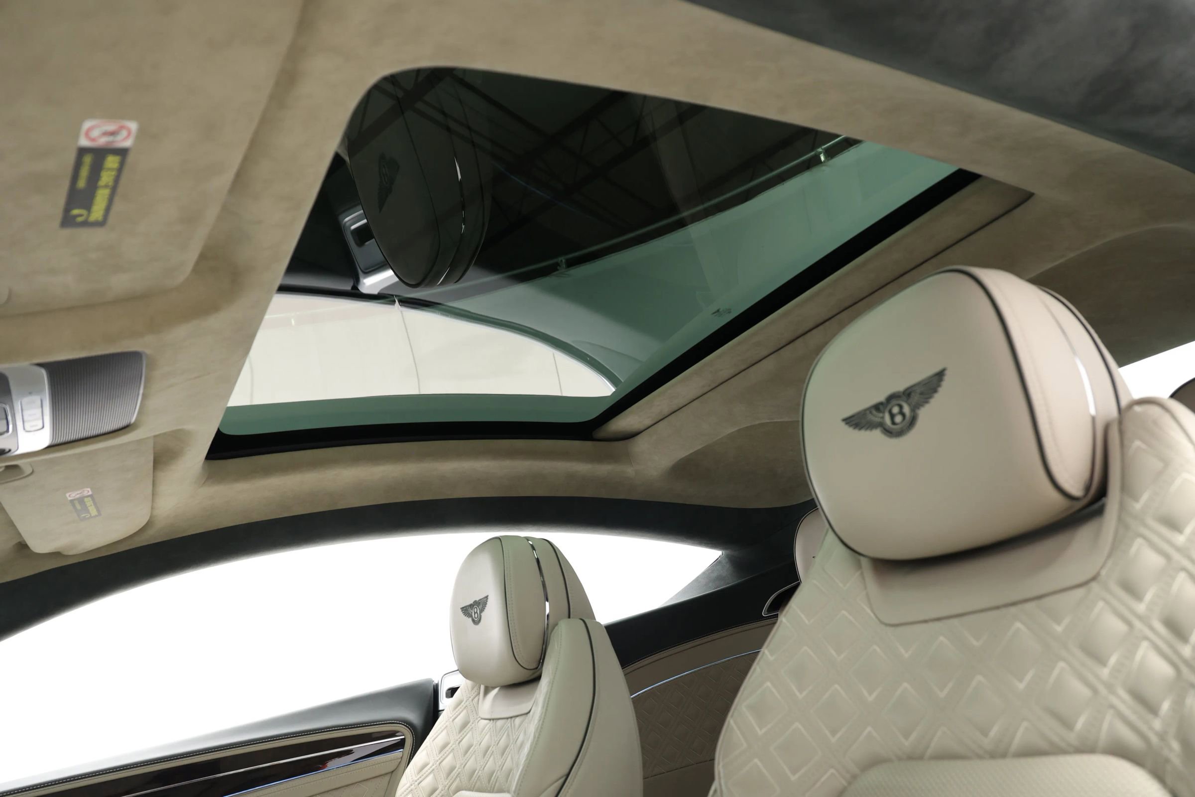 Used 2021 Bentley Continental GT image 23