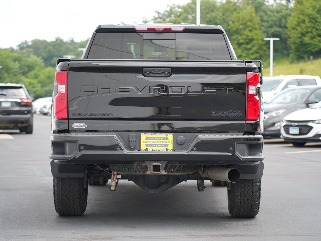 Certified 2024 Chevrolet Silverado 3500 High Country w/ High Country Premium Package AWD/4WD image 5
