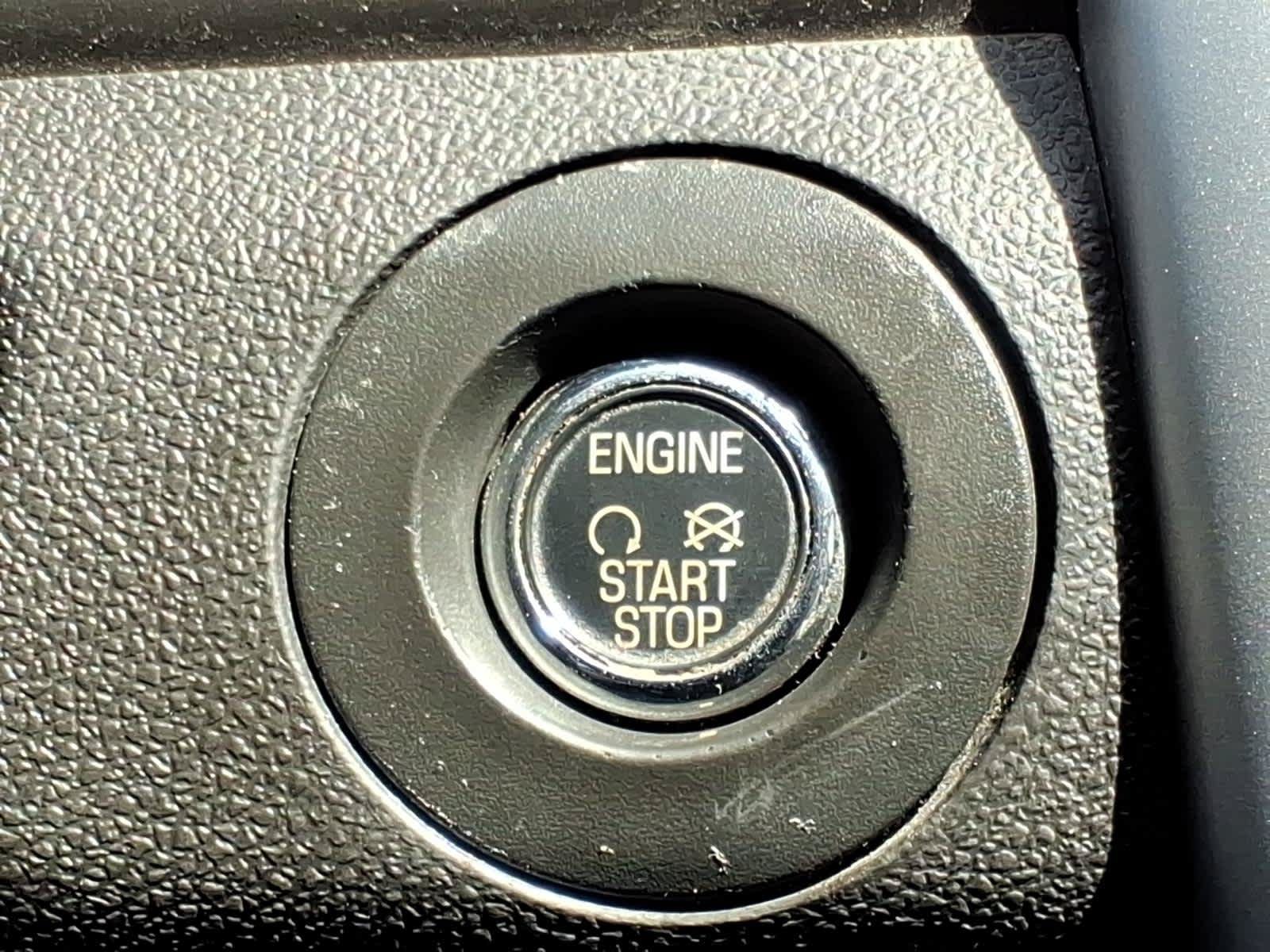 Used 2014 Ford Edge Sport w/ Driver Entry Package FWD image 8