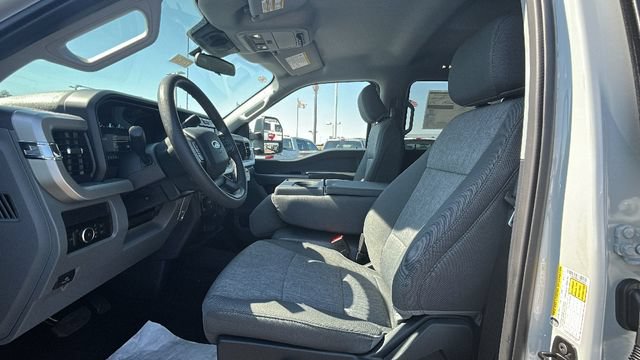 New 2026 Ford F250 XL w/ STX Appearance Package AWD/4WD image 18