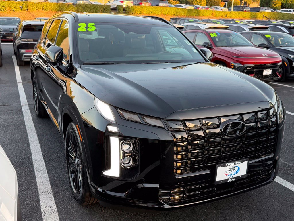 Certified 2025 Hyundai Palisade Calligraphy AWD/4WD image 5
