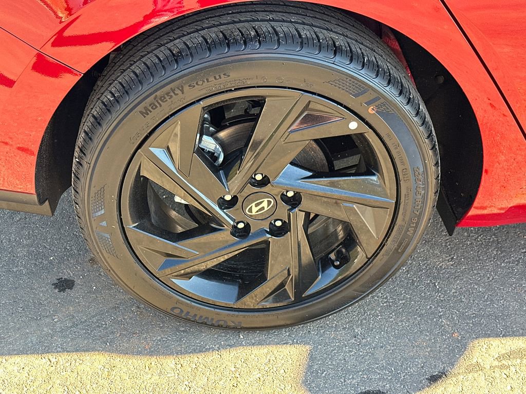 New 2026 Hyundai Elantra Sport image 18