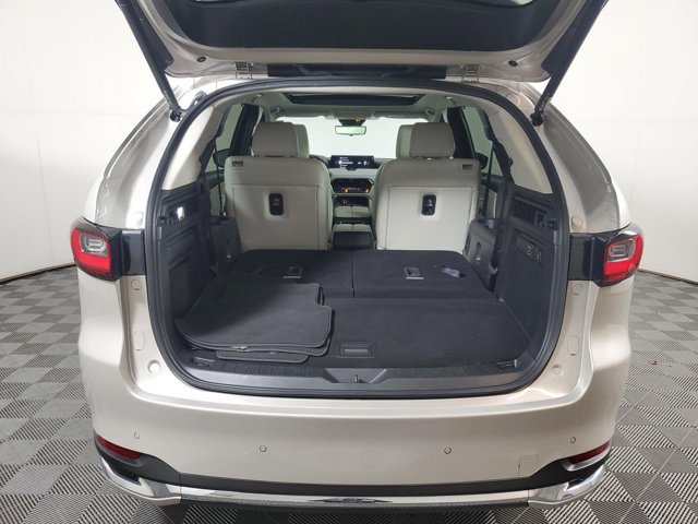 Certified 2025 MAZDA CX-90 3.3 Turbo S w/ Premium Plus AWD/4WD image 8