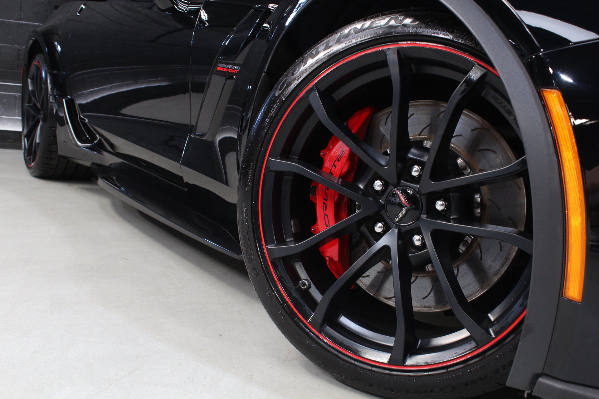 Used 2019 Chevrolet Corvette Grand Sport RWD image 23