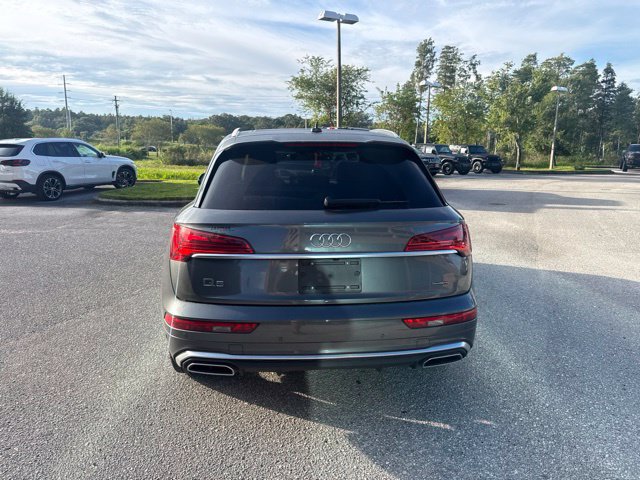 Used 2022 Audi Q5 2.0T Premium Plus w/ Premium Plus Package AWD/4WD image 5