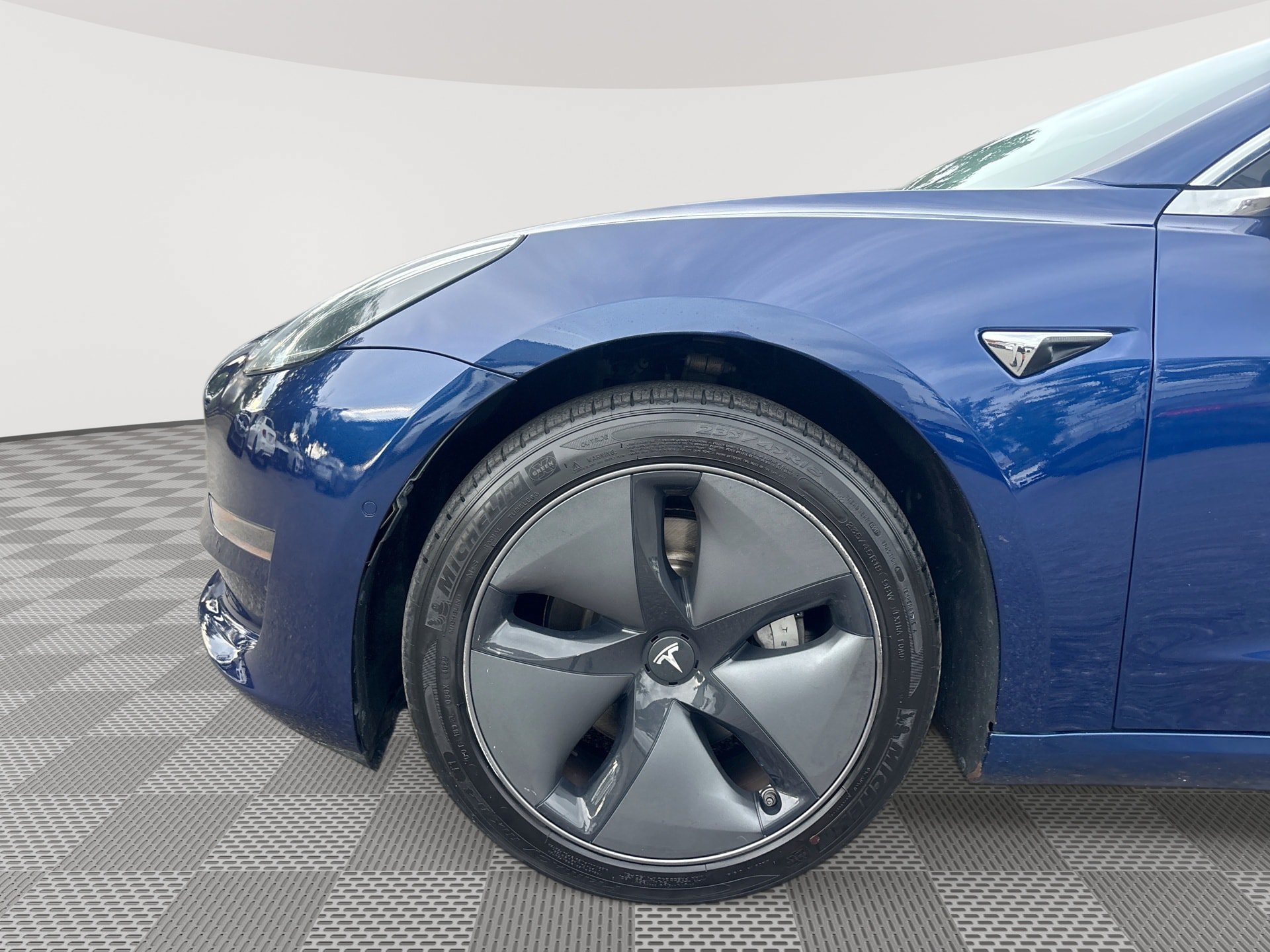 Used 2020 Tesla Model 3 Long Range AWD/4WD image 19
