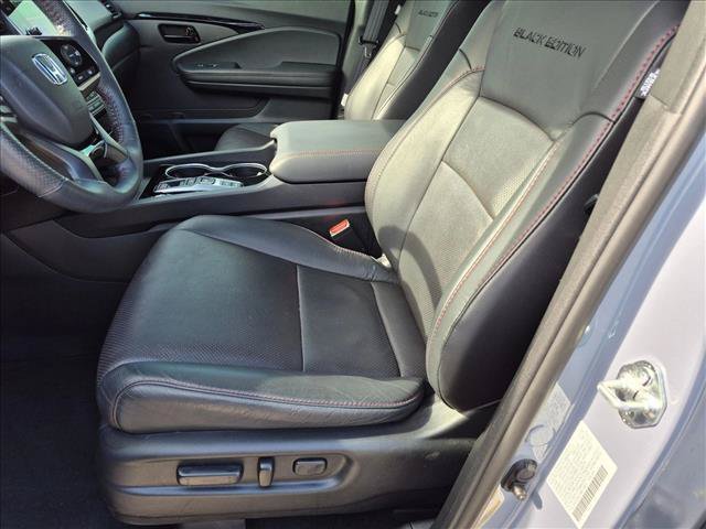 Used 2024 Honda Passport Black Edition image 16
