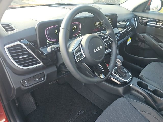 New 2026 Kia Seltos S image 9