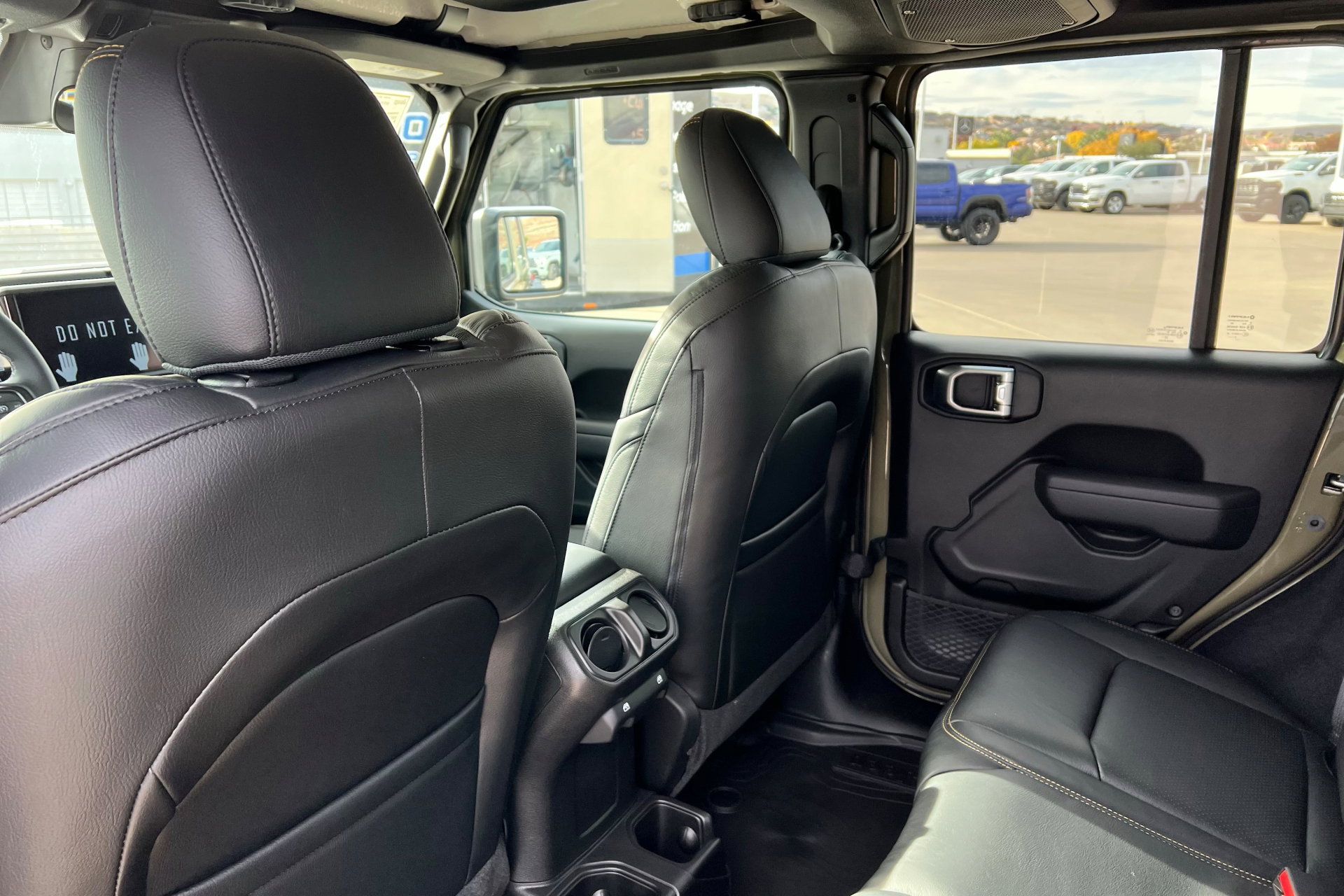 New 2026 Jeep Wrangler Unlimited Sport image 19