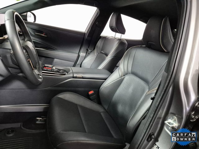 Used 2025 Toyota Crown XLE image 14