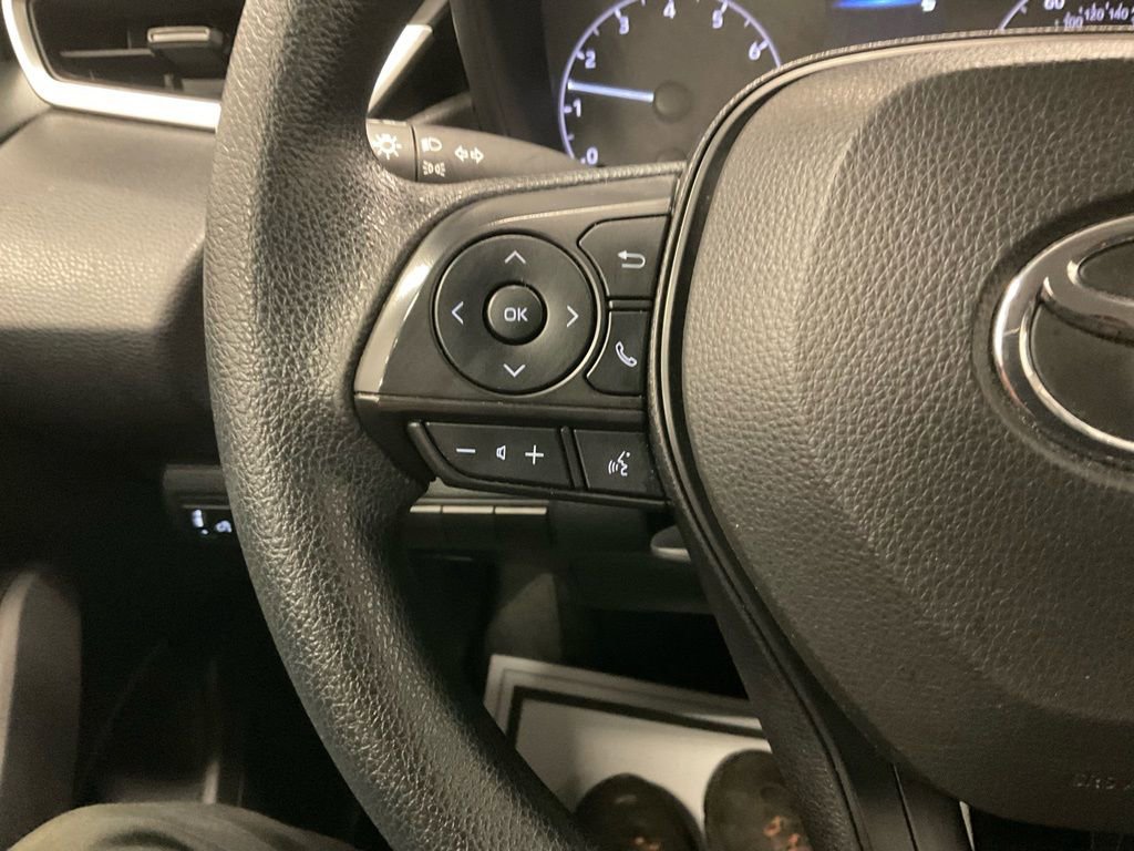 Used 2023 Toyota Corolla LE image 21
