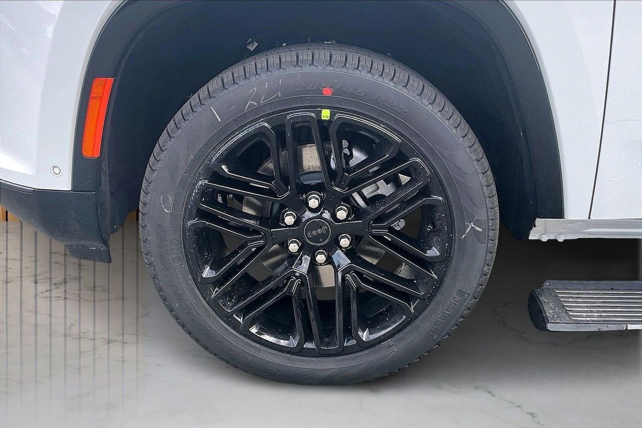 New 2026 Jeep Grand Wagoneer L Limited image 35