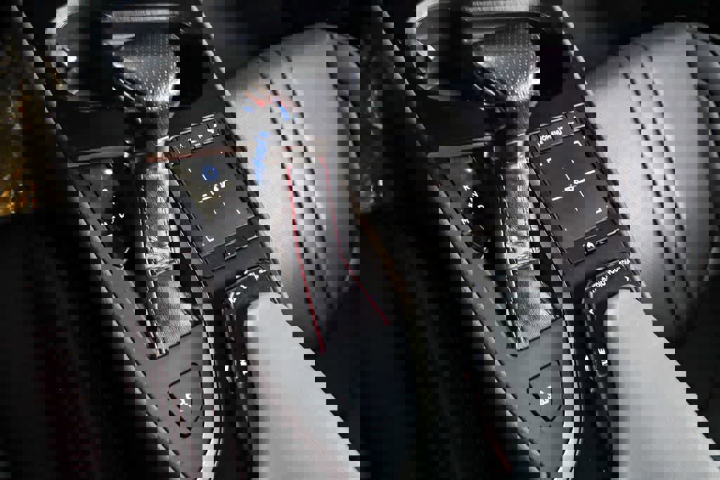 Used 2019 Lexus UX 200 F Sport w/ F Sport Premium Package image 19