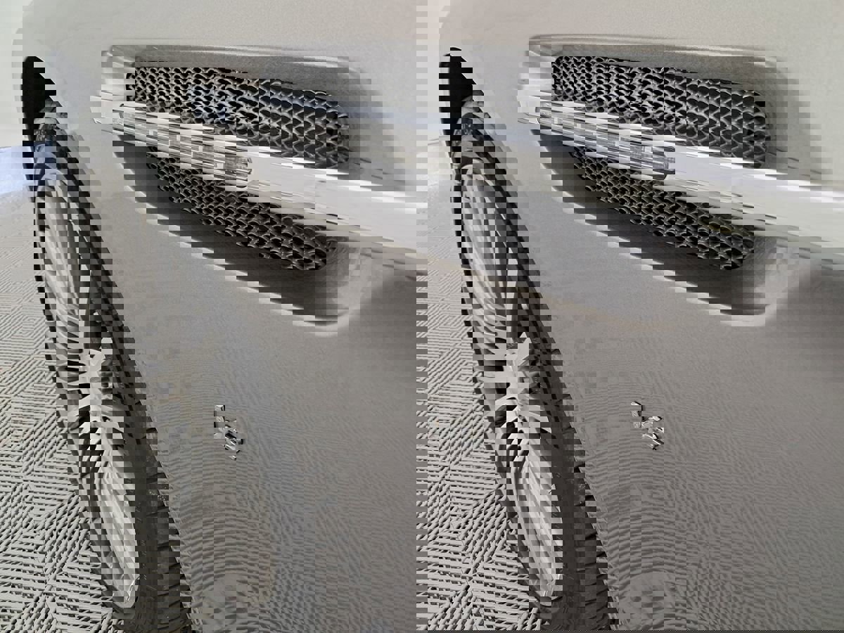 Used 2011 Aston Martin Rapide image 7