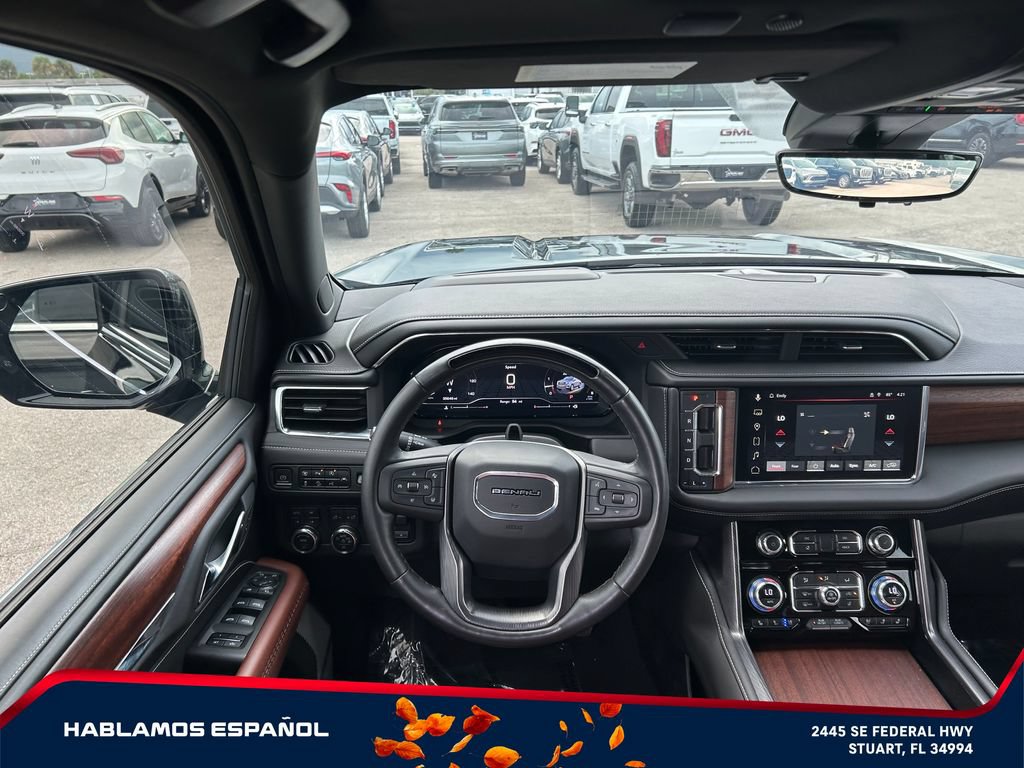 Certified 2023 GMC Yukon Denali Ultimate AWD/4WD image 17