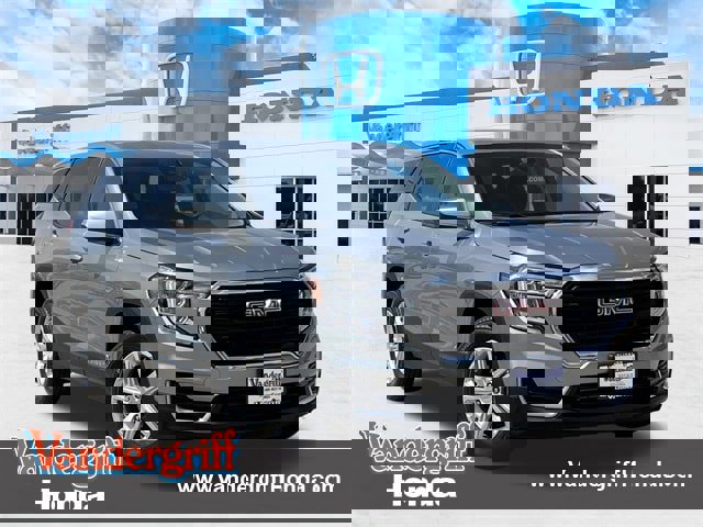 Used 2024 GMC Terrain SLE