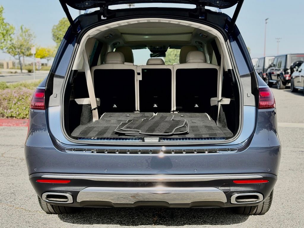 Used 2026 Mercedes-Benz GLS 450 4MATIC image 13