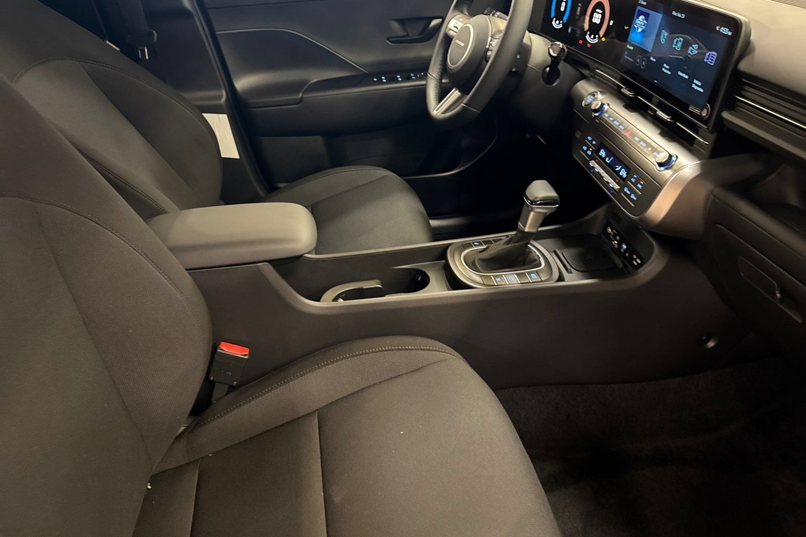 New 2026 Hyundai Kona SEL Sport FWD image 16