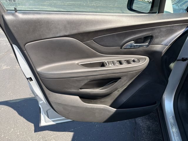 Certified 2022 Buick Encore Preferred w/ Safety Package AWD/4WD image 11