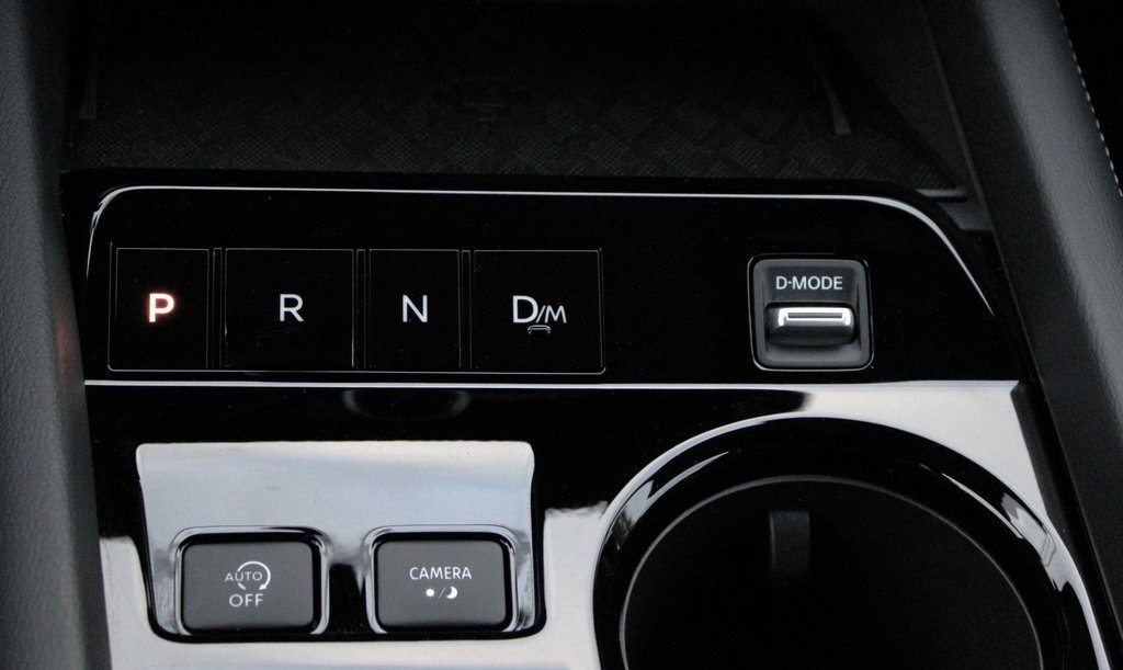 Certified 2025 Nissan Murano SV image 40