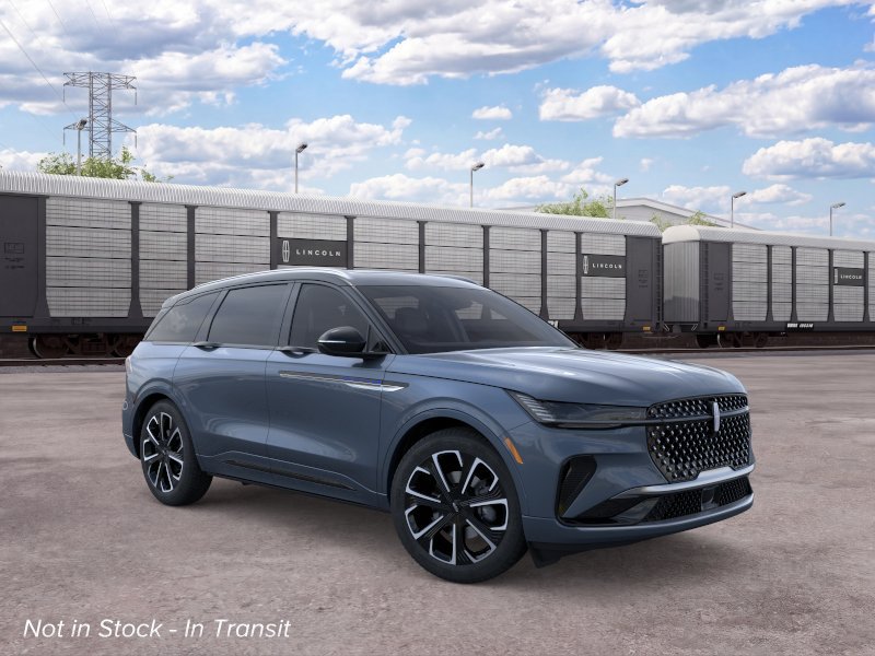 New 2026 Lincoln Nautilus Reserve AWD/4WD image 7