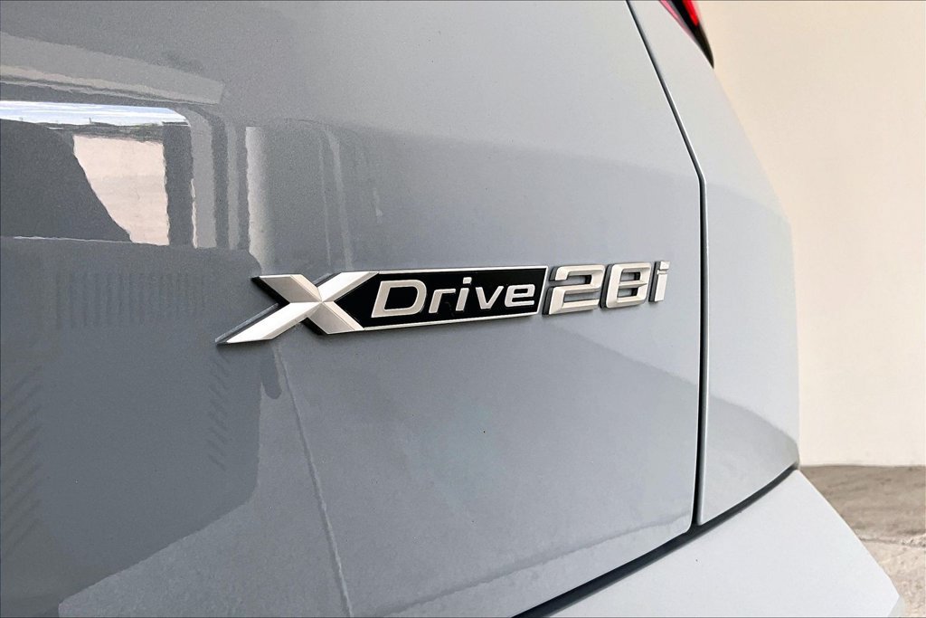 Used 2025 BMW X2 xDrive28i AWD/4WD image 37