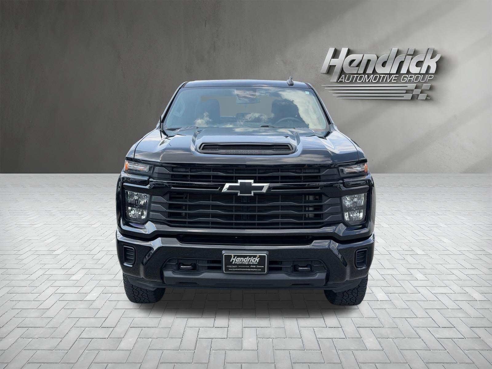 Used 2024 Chevrolet Silverado 2500 Custom w/ Custom Value Package AWD/4WD image 3