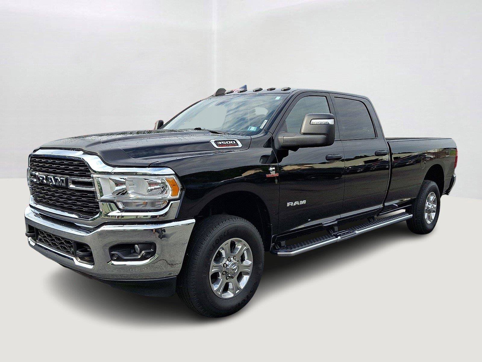 Certified 2024 RAM 3500 Big Horn w/ Towing Technology Group AWD/4WD image 3