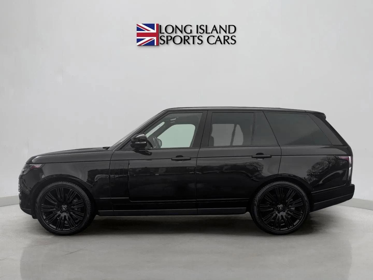 Used 2022 Land Rover Range Rover P525 Westminster Edition image 7