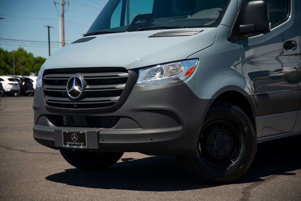 New 2025 Mercedes-Benz Sprinter 2500 image 11