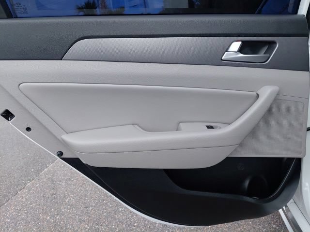 Used 2016 Hyundai Sonata SE FWD image 23