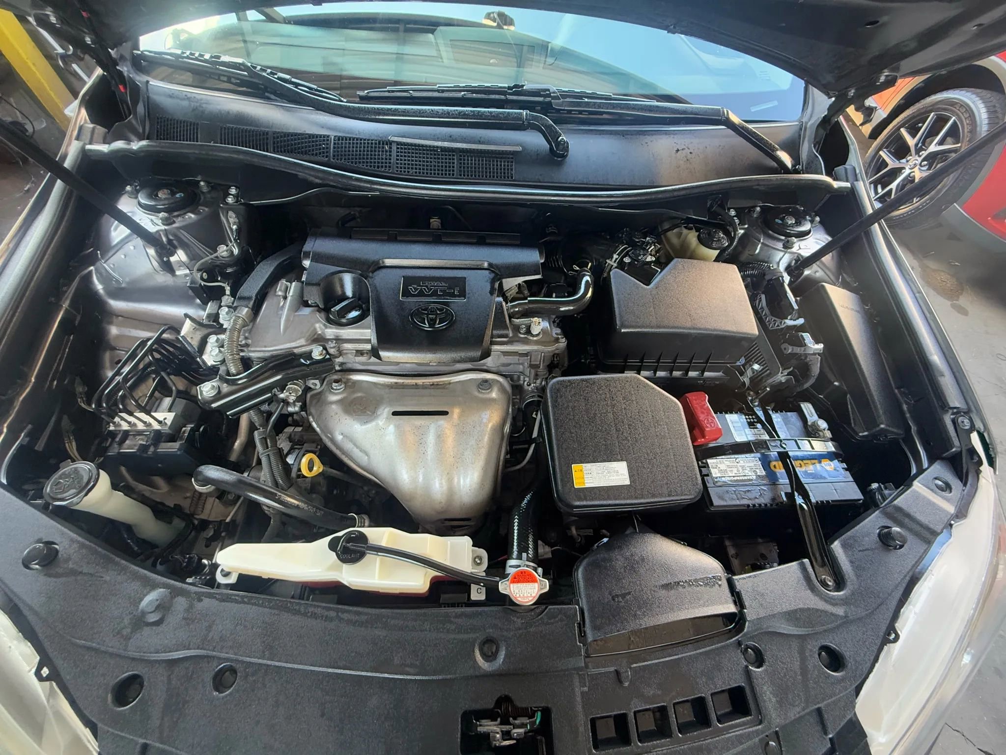 Used 2016 Toyota Camry SE image 28