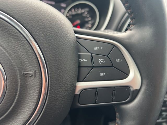 Used 2018 Jeep Compass Limited w/ Navigation Group AWD/4WD image 12