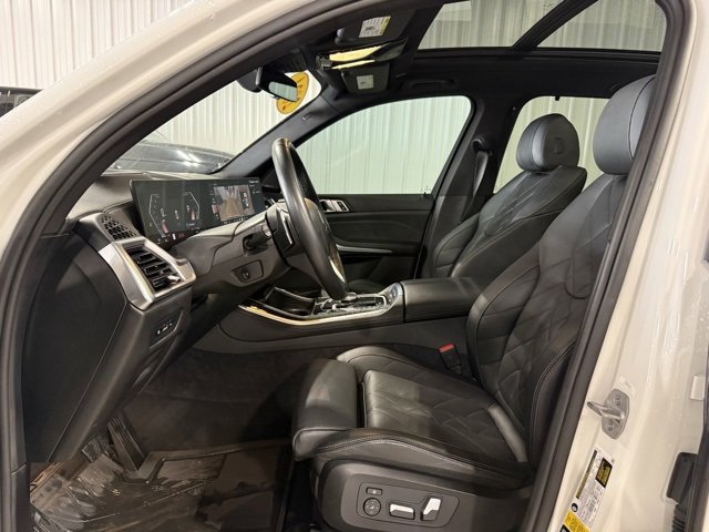Used 2024 BMW X5 xDrive40i image 10