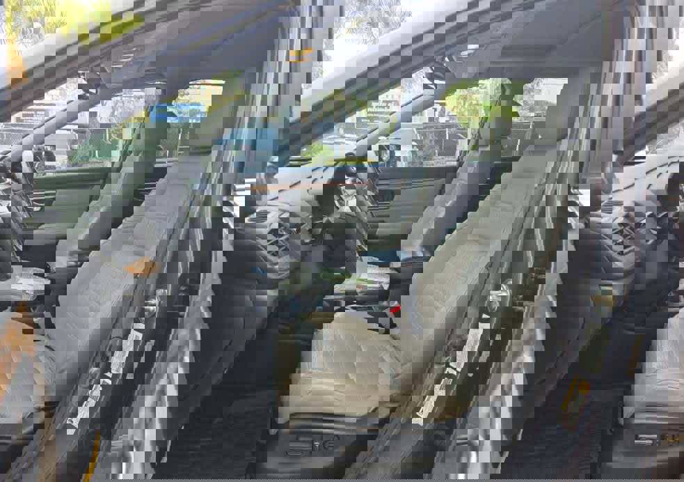 Used 2017 Honda CR-V EX-L image 5