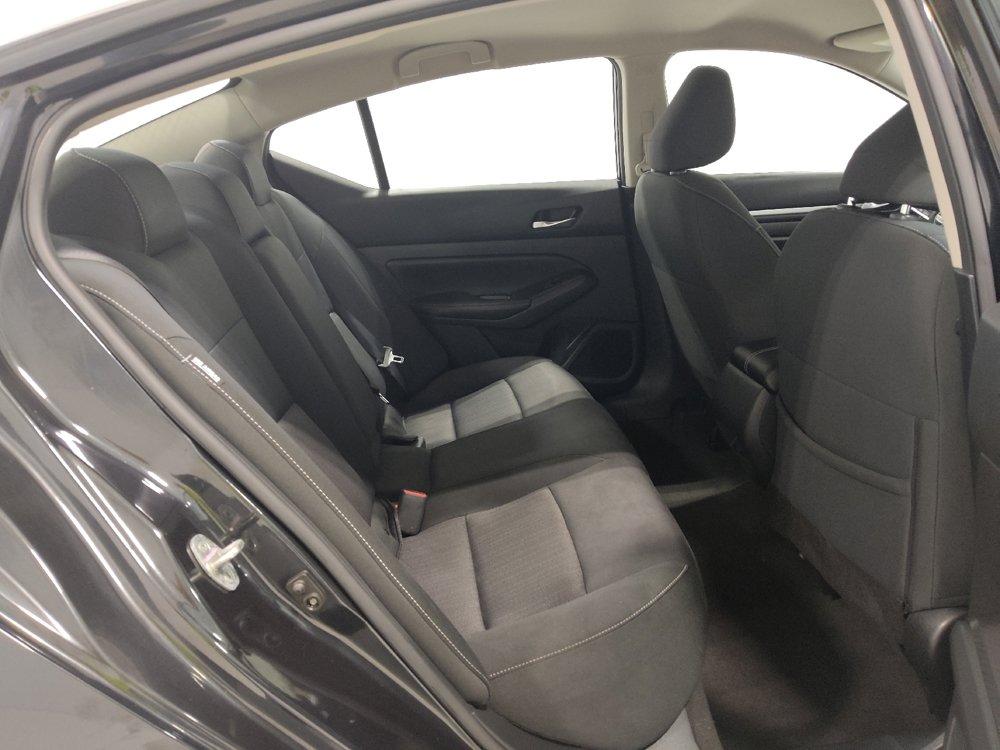 Used 2022 Nissan Altima 2.5 SV AWD/4WD image 19