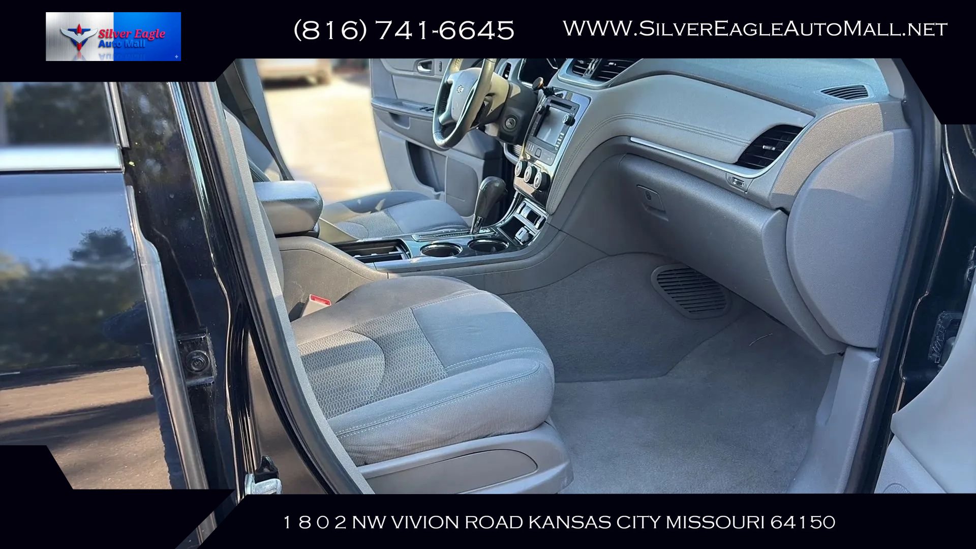 Used 2016 Chevrolet Traverse LT w/ Style and Technology Package AWD/4WD image 13