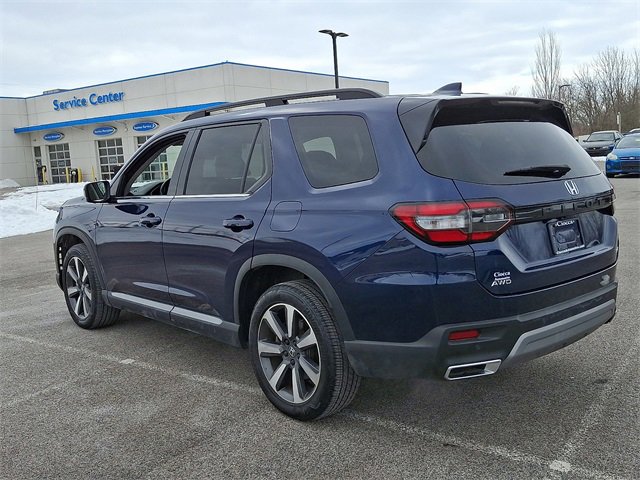 Used 2023 Honda Pilot Elite image 8
