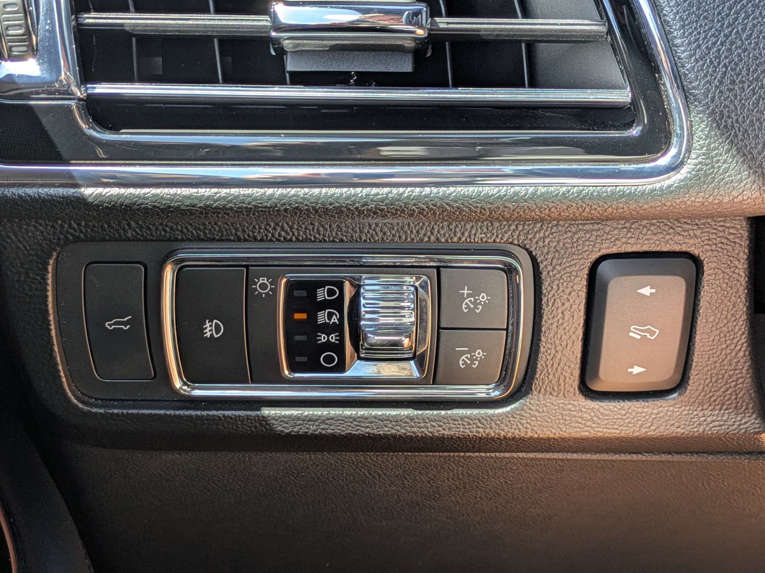 Used 2023 Lincoln Navigator L Reserve AWD/4WD image 26