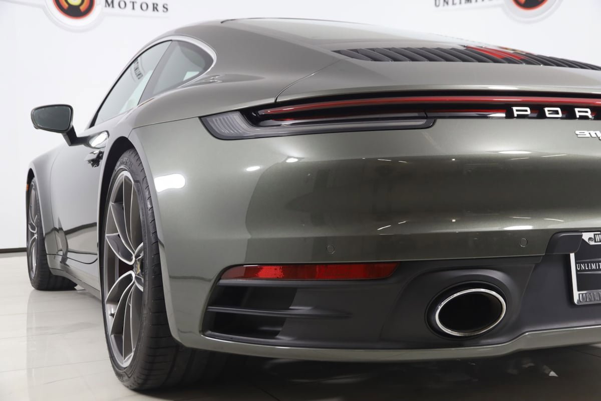 Used 2021 Porsche 911 Carrera S w/ Sport Package RWD image 35