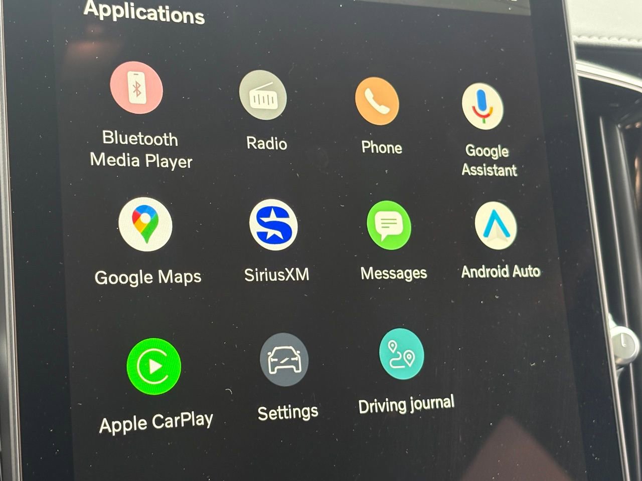 New 2026 Volvo XC90 B5 Core w/ Protection Package Premier image 25